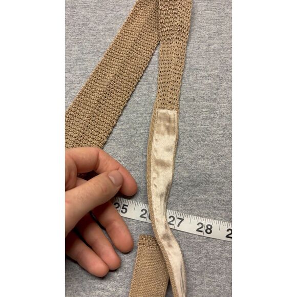 Isaco Tie - Picture 2 of 8